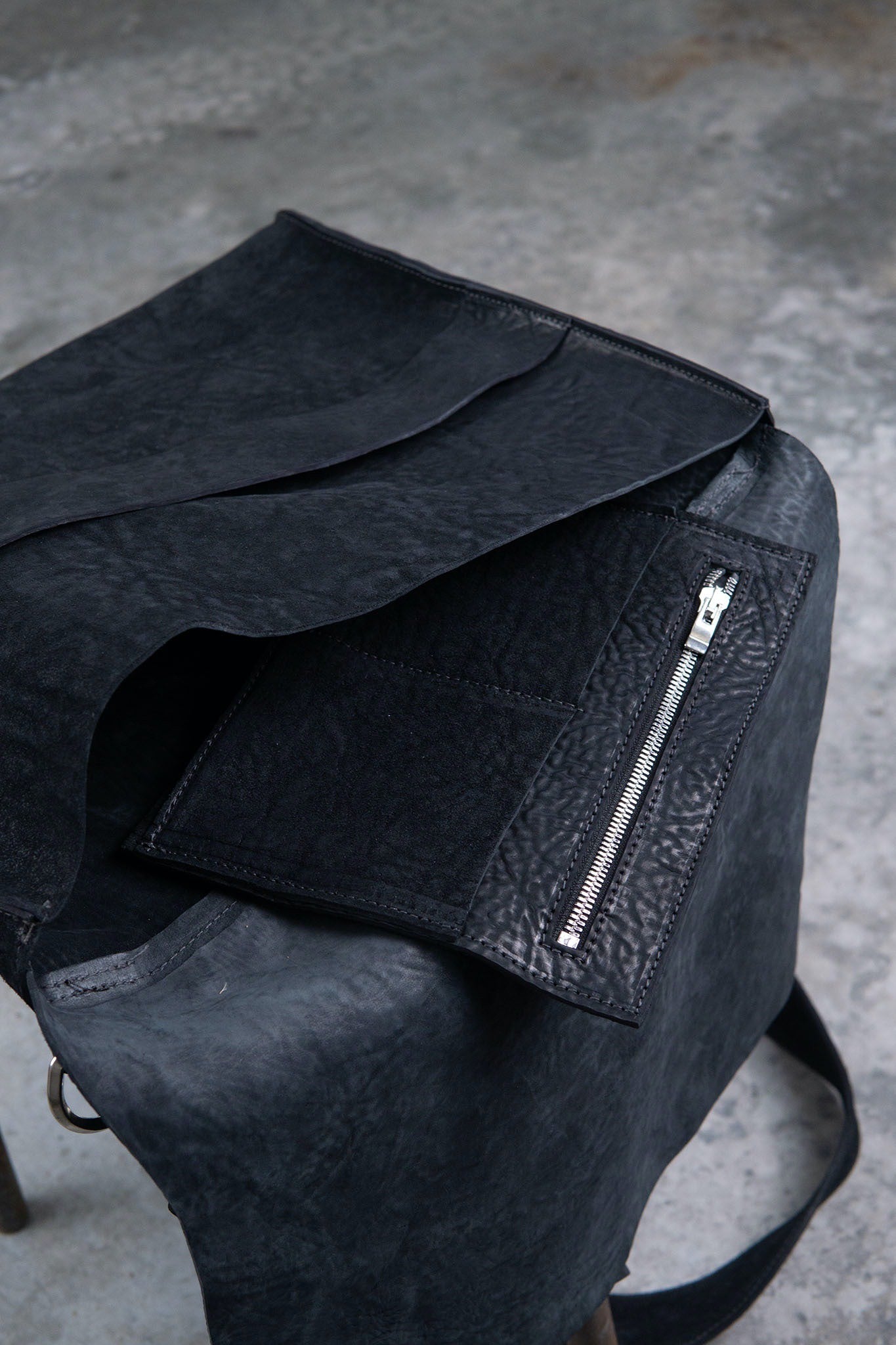HORSE BUTT RG LEATHER BAG CLUTCH SHOULDER CS-2