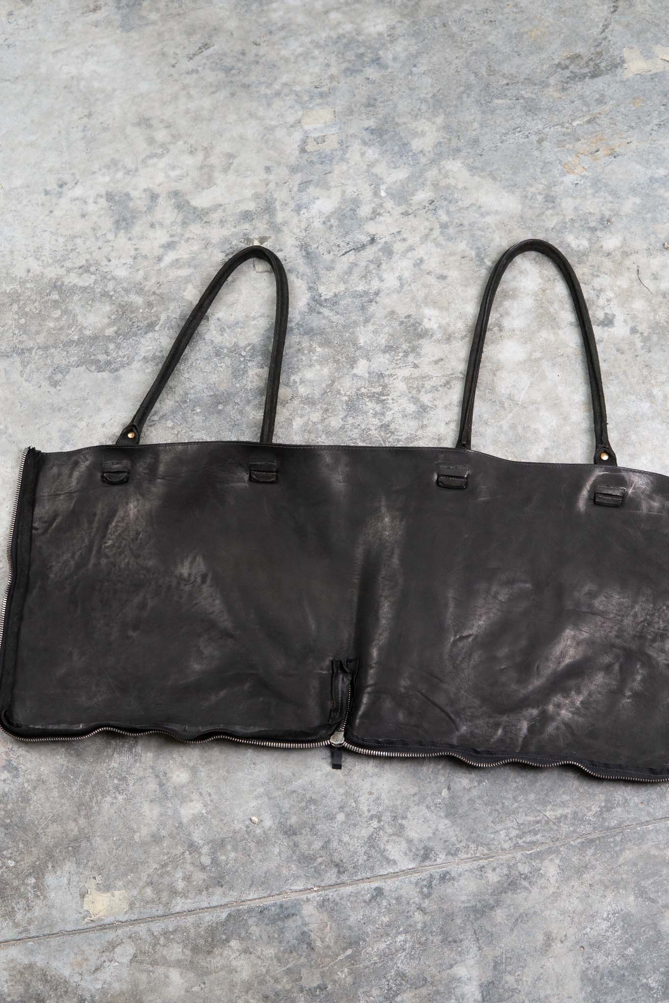 HORSE BUTT LEATHER BAG TOTO WB-2 UNLINED WITH MEDIUM PURSE AND GLASSES CASE PIECE DYED