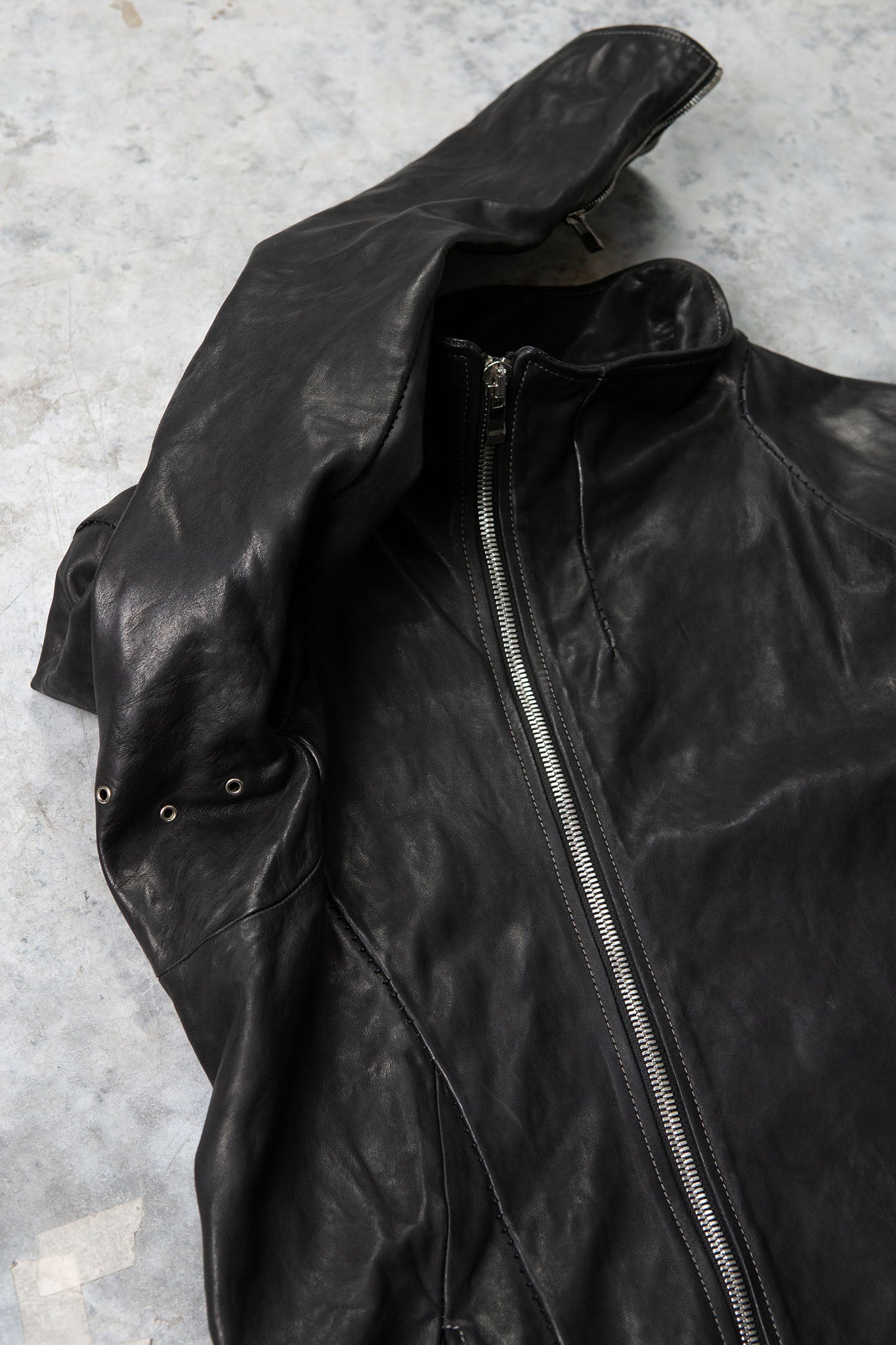 HORSE LEATHER HI-COLLAR ZIP BLOUSON JB-1