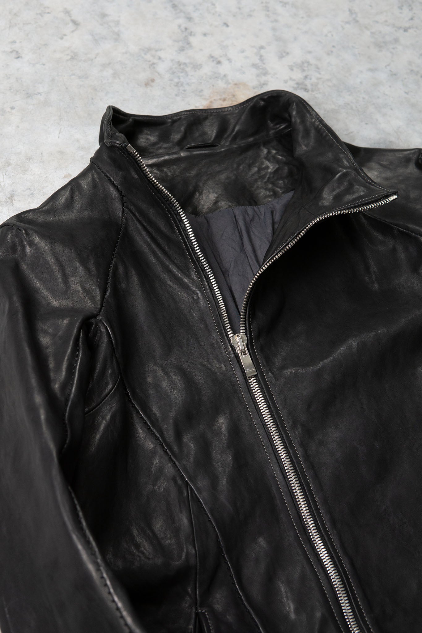 HORSE LEATHER HI-COLLAR ZIP BLOUSON JB-1