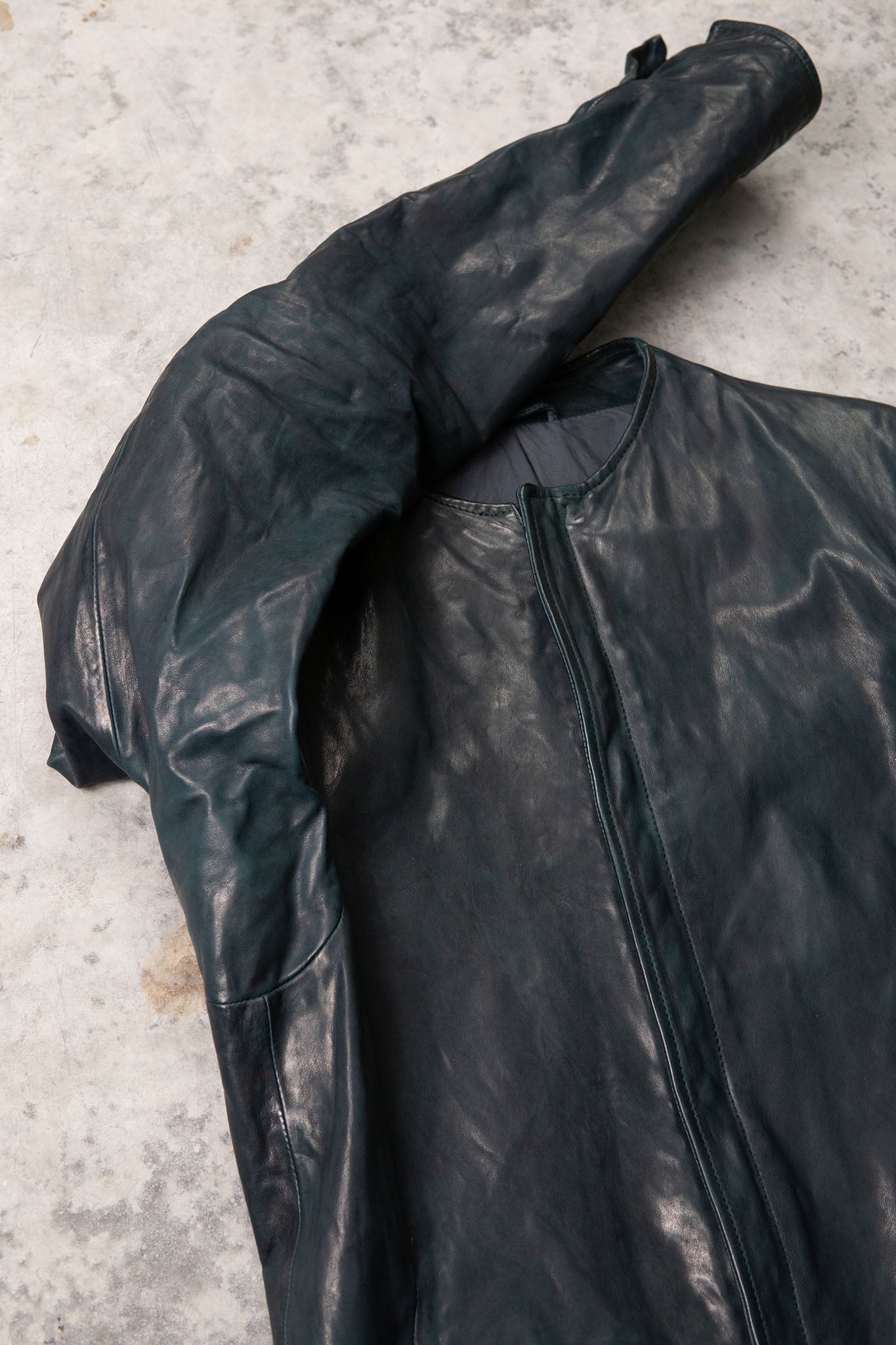 HORSE LEATHER COLLARLESS BIKER JACKET PMT-1 BLACK EDITION