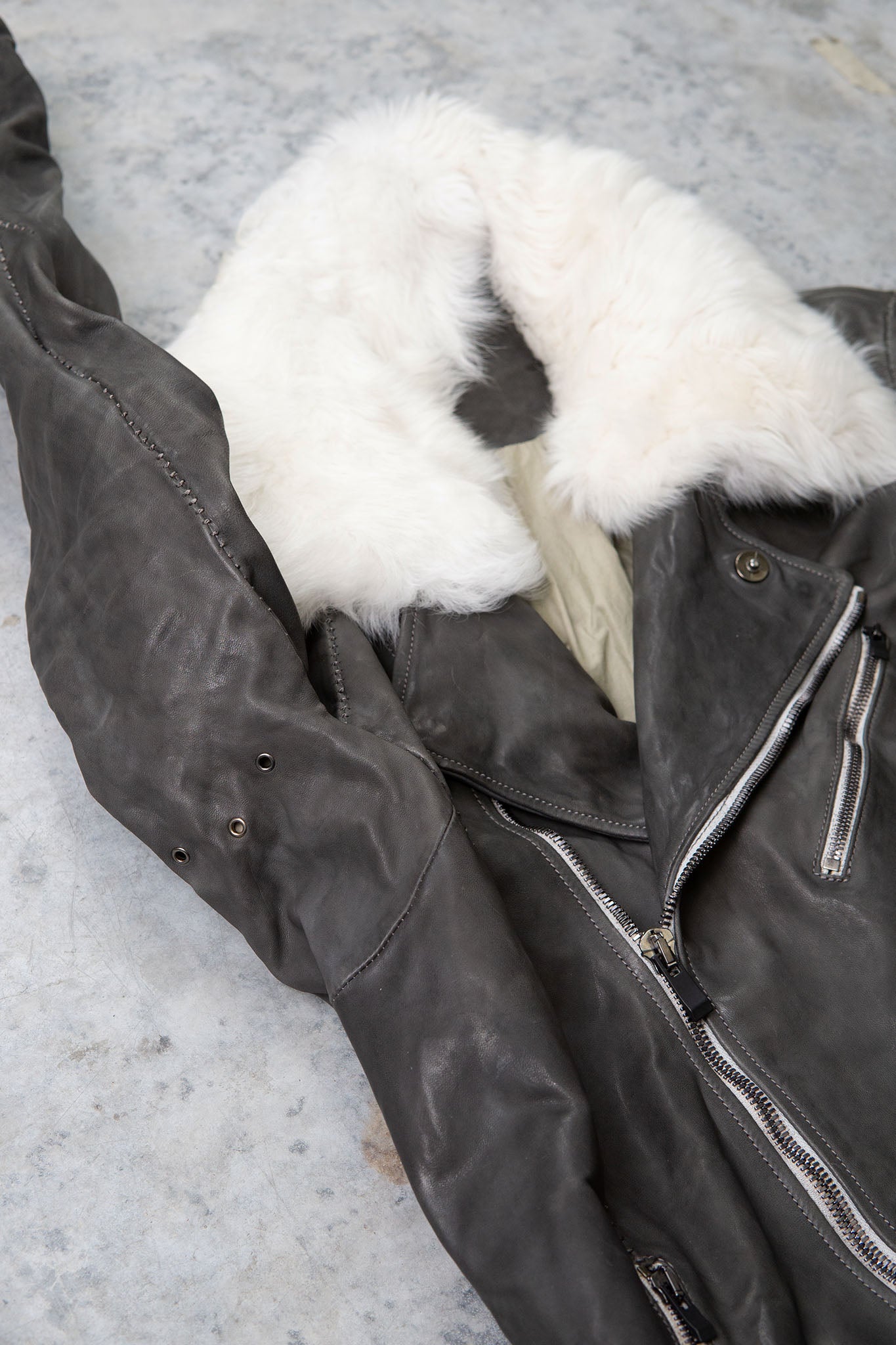HORSE LEATHER DOUBLE BREAST MOTO LINED MB-2S WITH SHEARLING COLLAR