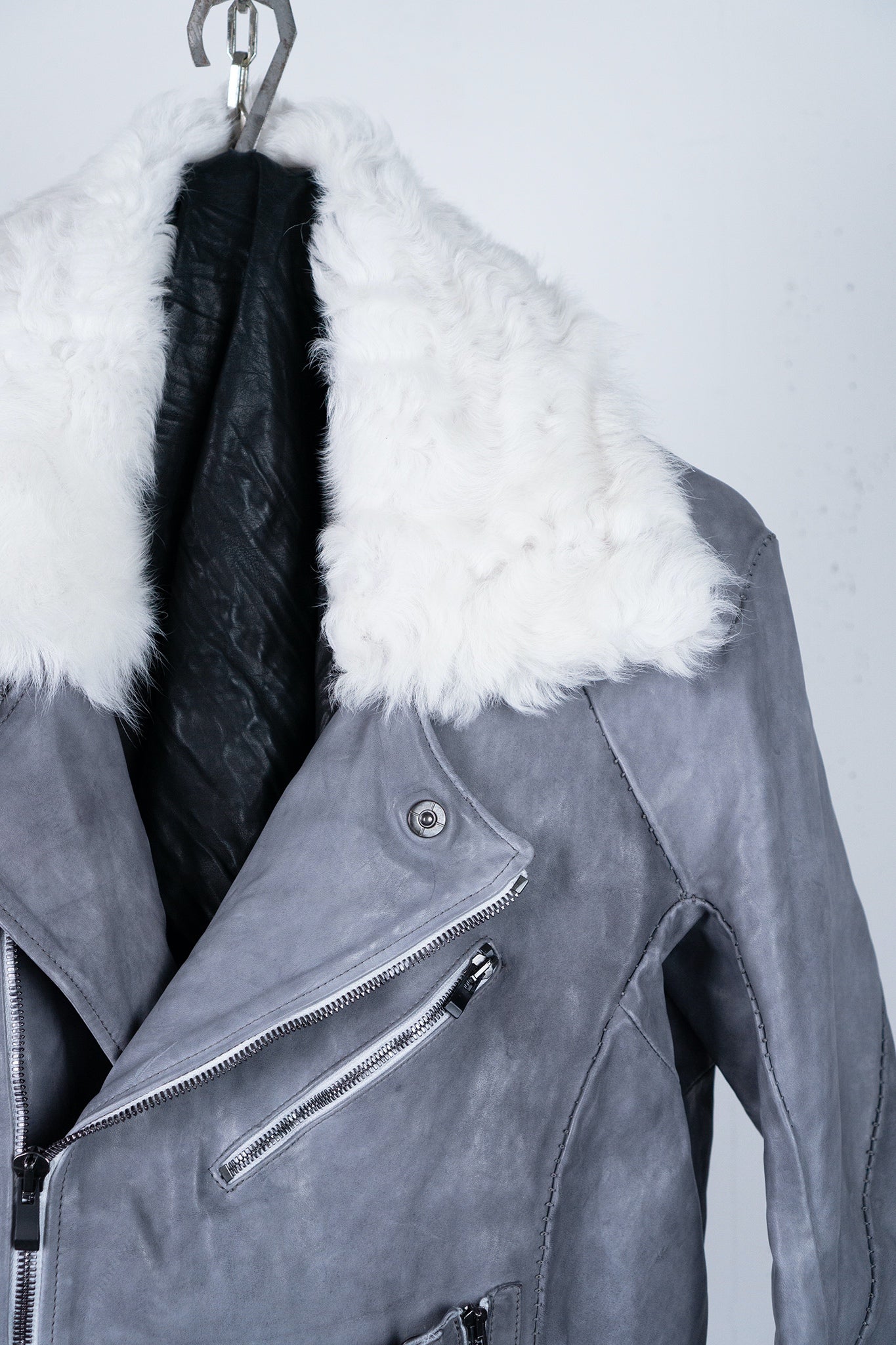 HORSE WHITE LEATHER DOUBLE BREAST MILITARY MOTO OVER POCKET MB-2 WITH SHEARLING COLLAR