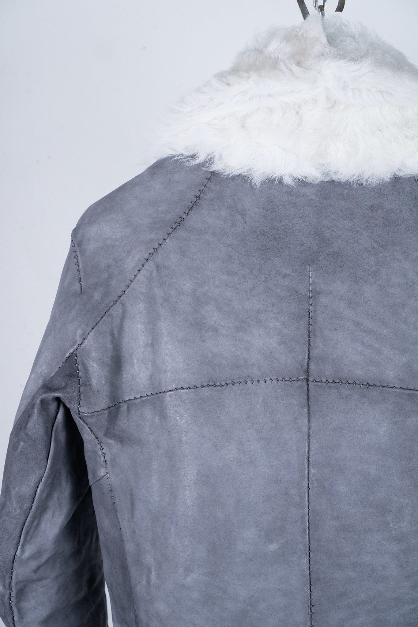 HORSE WHITE LEATHER DOUBLE BREAST MILITARY MOTO OVER POCKET MB-2 WITH SHEARLING COLLAR