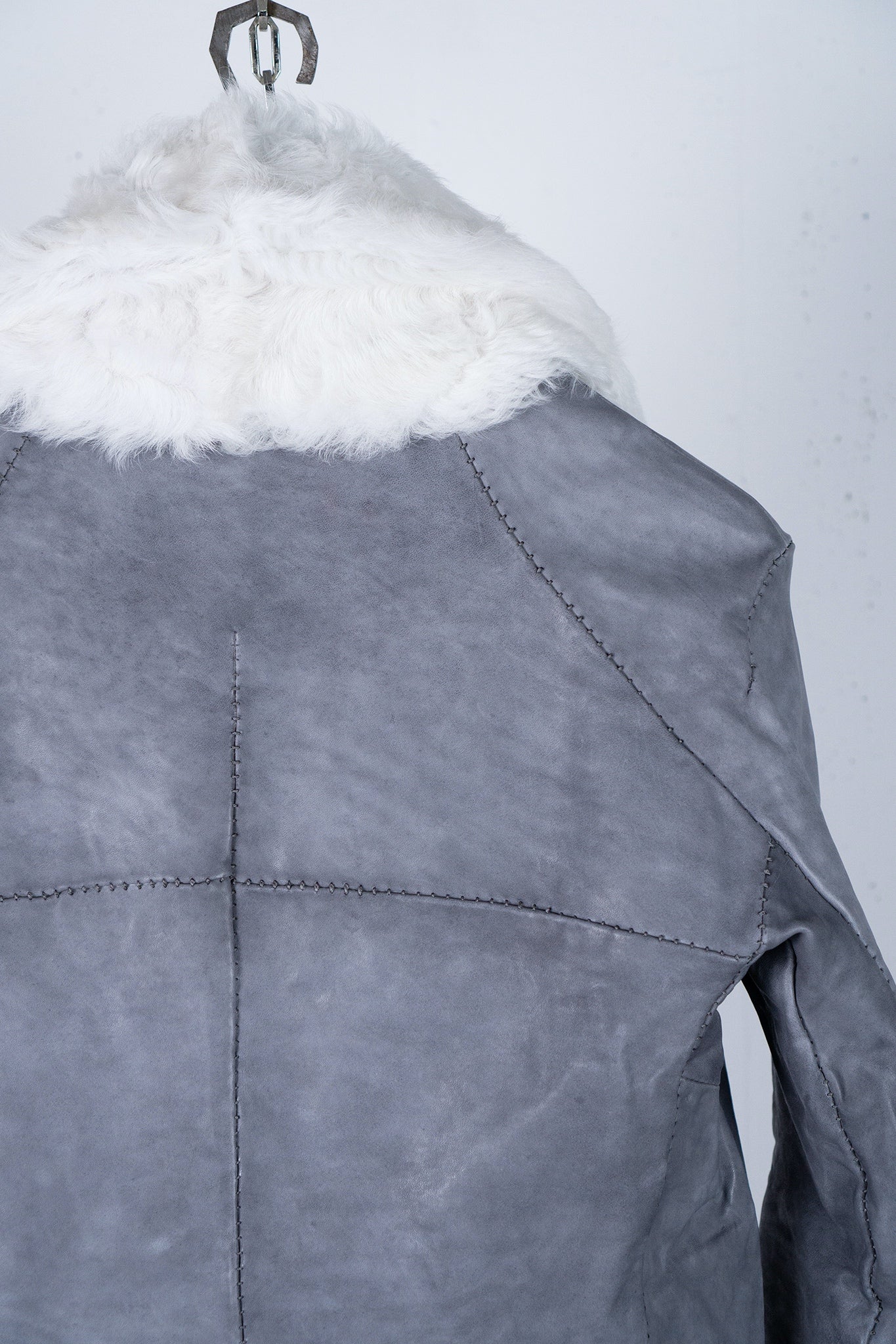 HORSE WHITE LEATHER DOUBLE BREAST MILITARY MOTO OVER POCKET MB-2 WITH SHEARLING COLLAR
