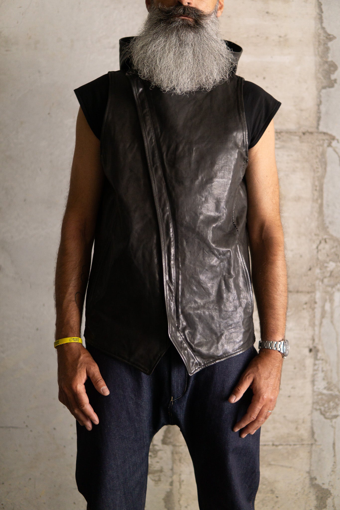 HORSE LEATHER HI COLLAR HOODED ZIP FRONT VEST LINED HV-2