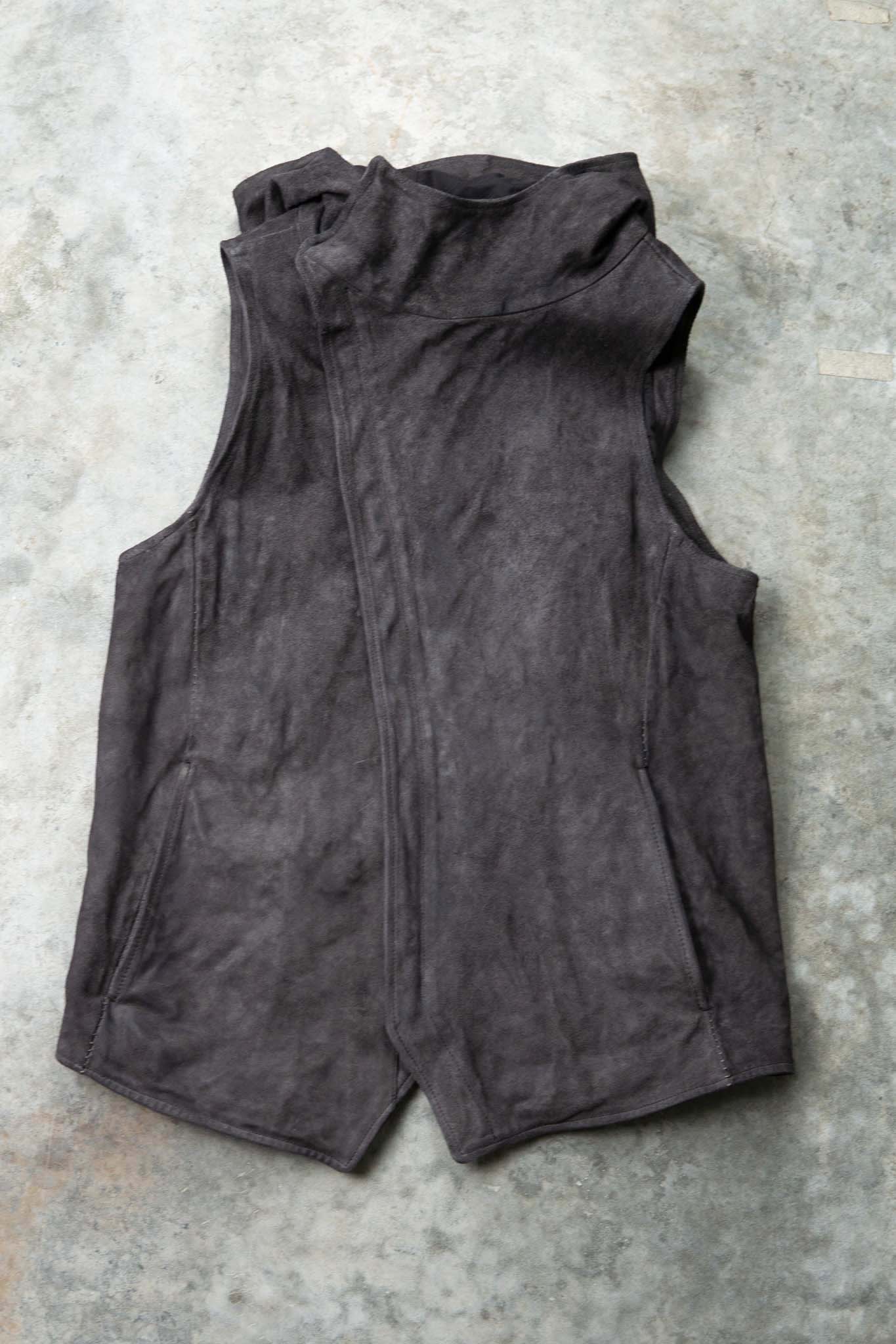 HORSE LEATHER HI NECK HOODED ZIP FRONT VEST LINED HV-2
