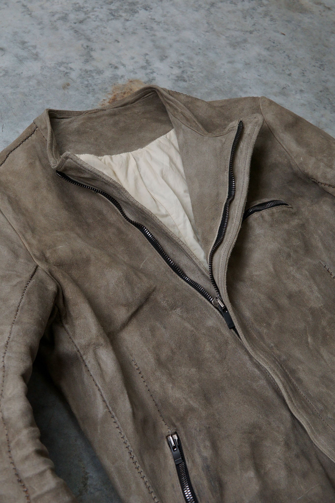 HORSE LEATHER STAND UP COLLAR JACKET WITH ONE PIECE SLEEVES
