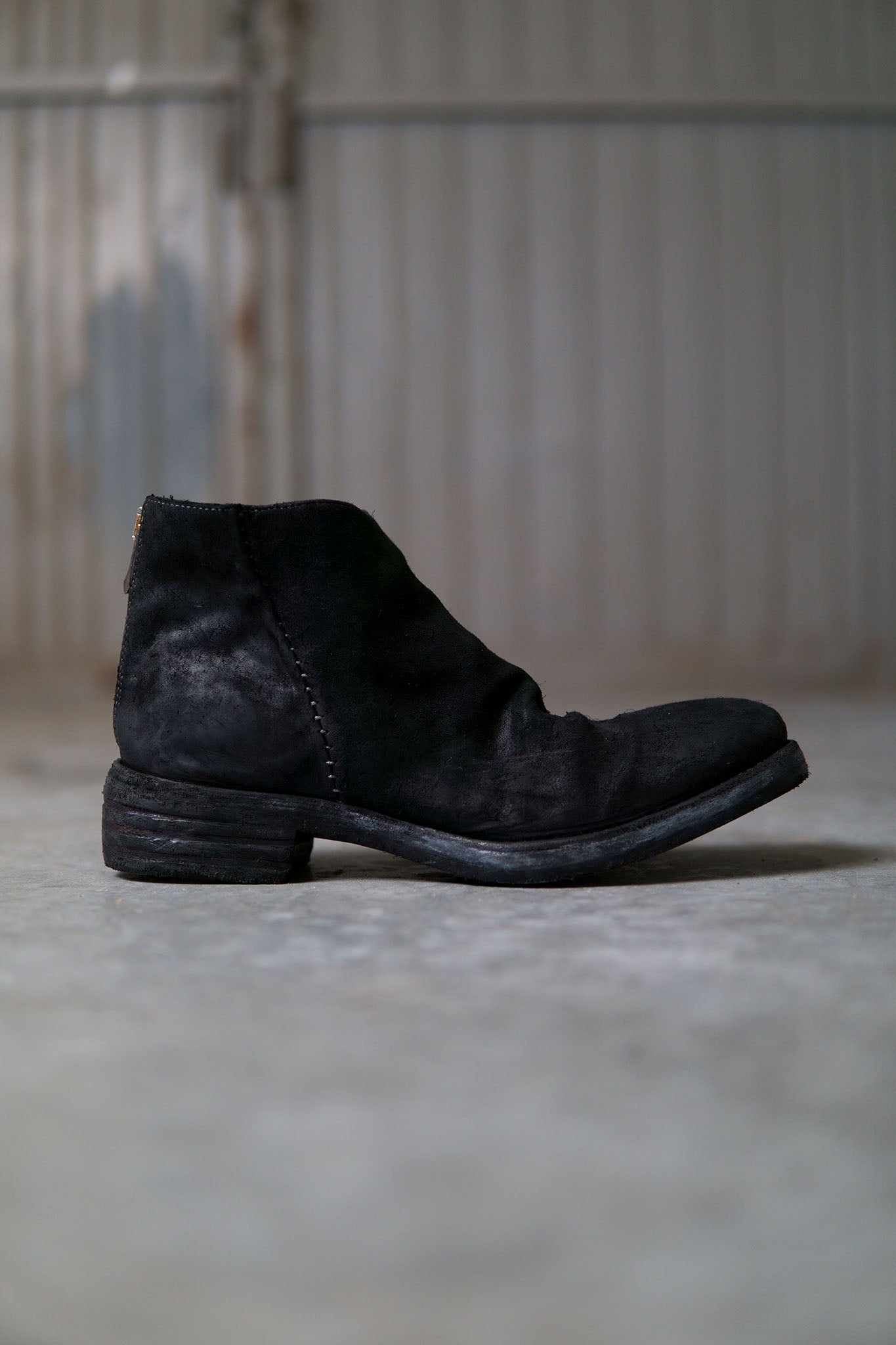 HORSE LEATHER BACK ZIP SHORT BOOTS WITH L2 LEATHER SOLES