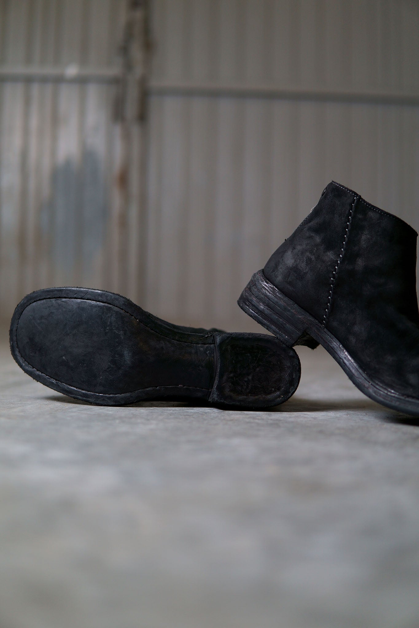 HORSE LEATHER BACK ZIP SHORT BOOTS WITH L2 LEATHER SOLES
