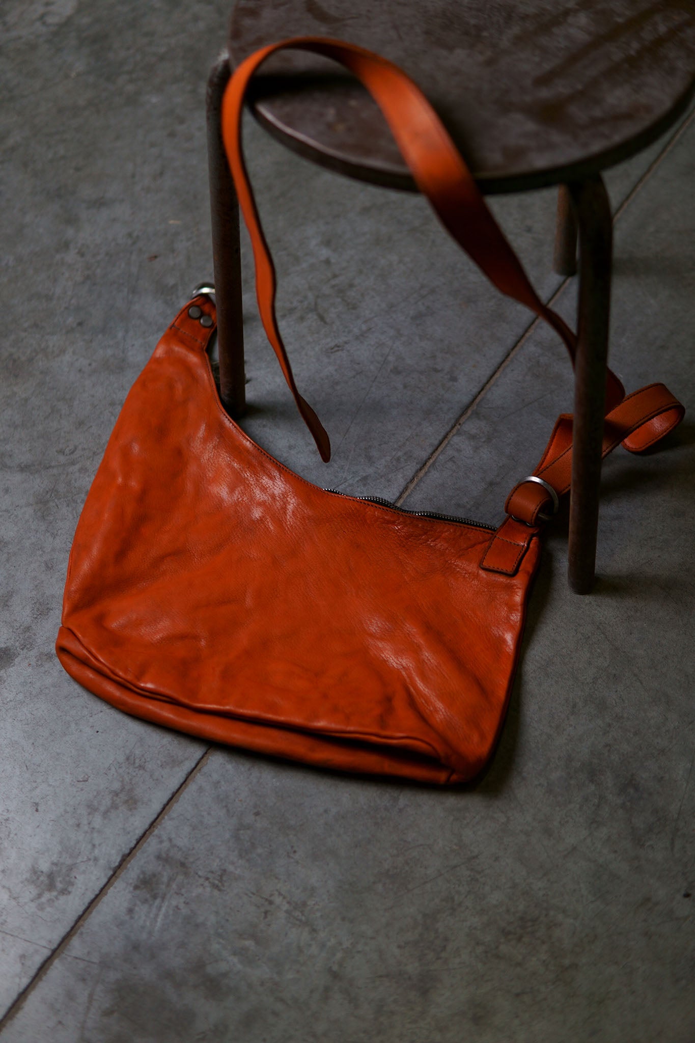 CALF LEATHER SNATPACK V2 UNLINED