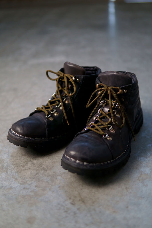HORSE LEATHER TREKKING BOOTS WITH VIBRAM SOLES AND GOODYEAR WELT