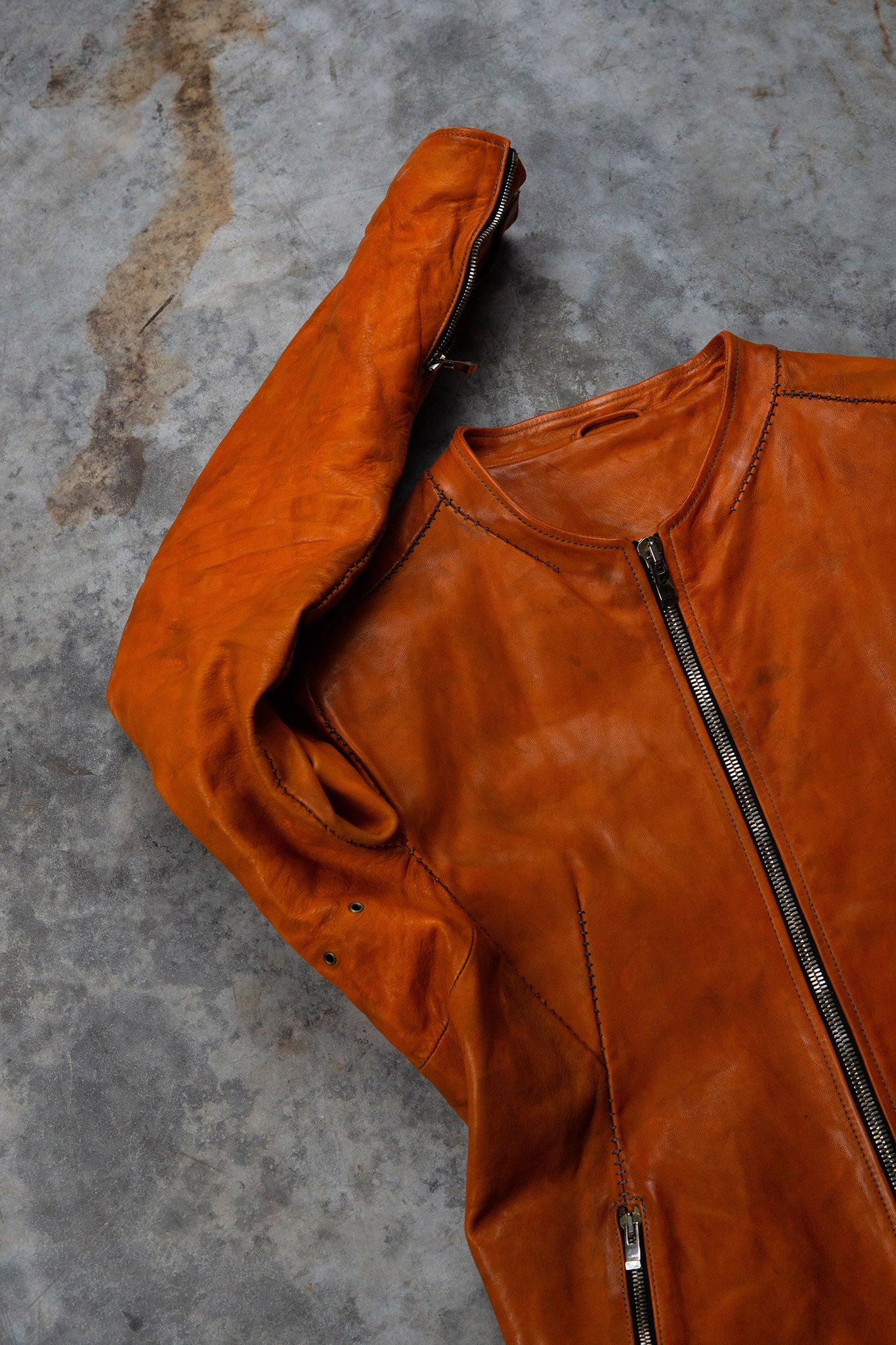 HORSE LEATHER COLLARLESS BIKER JACKET JB-4