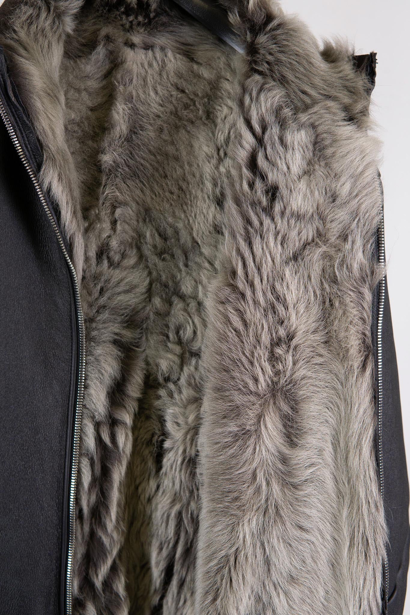 SHEEP SHEARLING  ZIP FRONT W/POKET  COAT