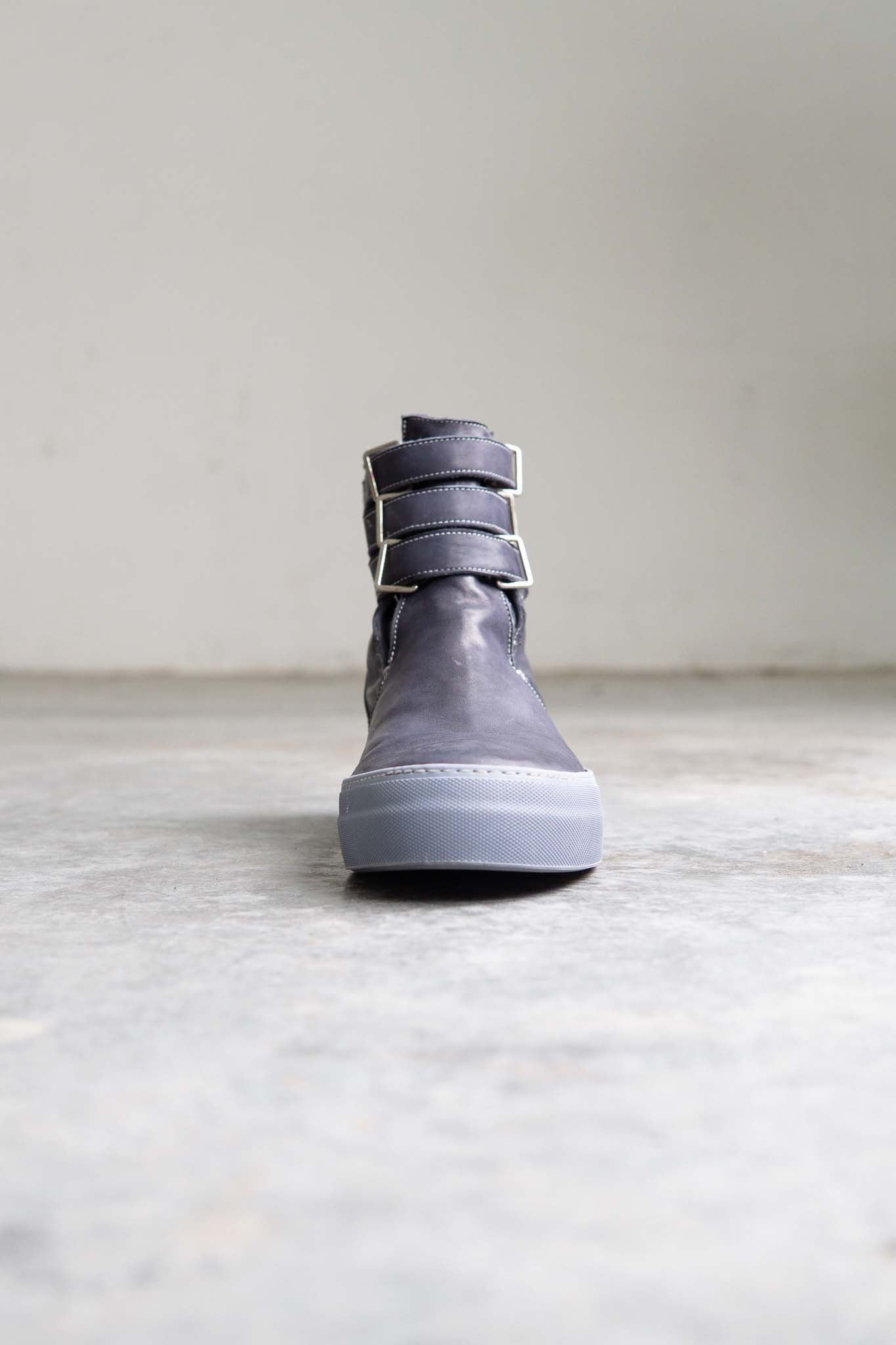HORSE  WHITE LEATHER SNEAKER DR-4Z WHITE HIGH RUBBER SOLES PIECE DYED