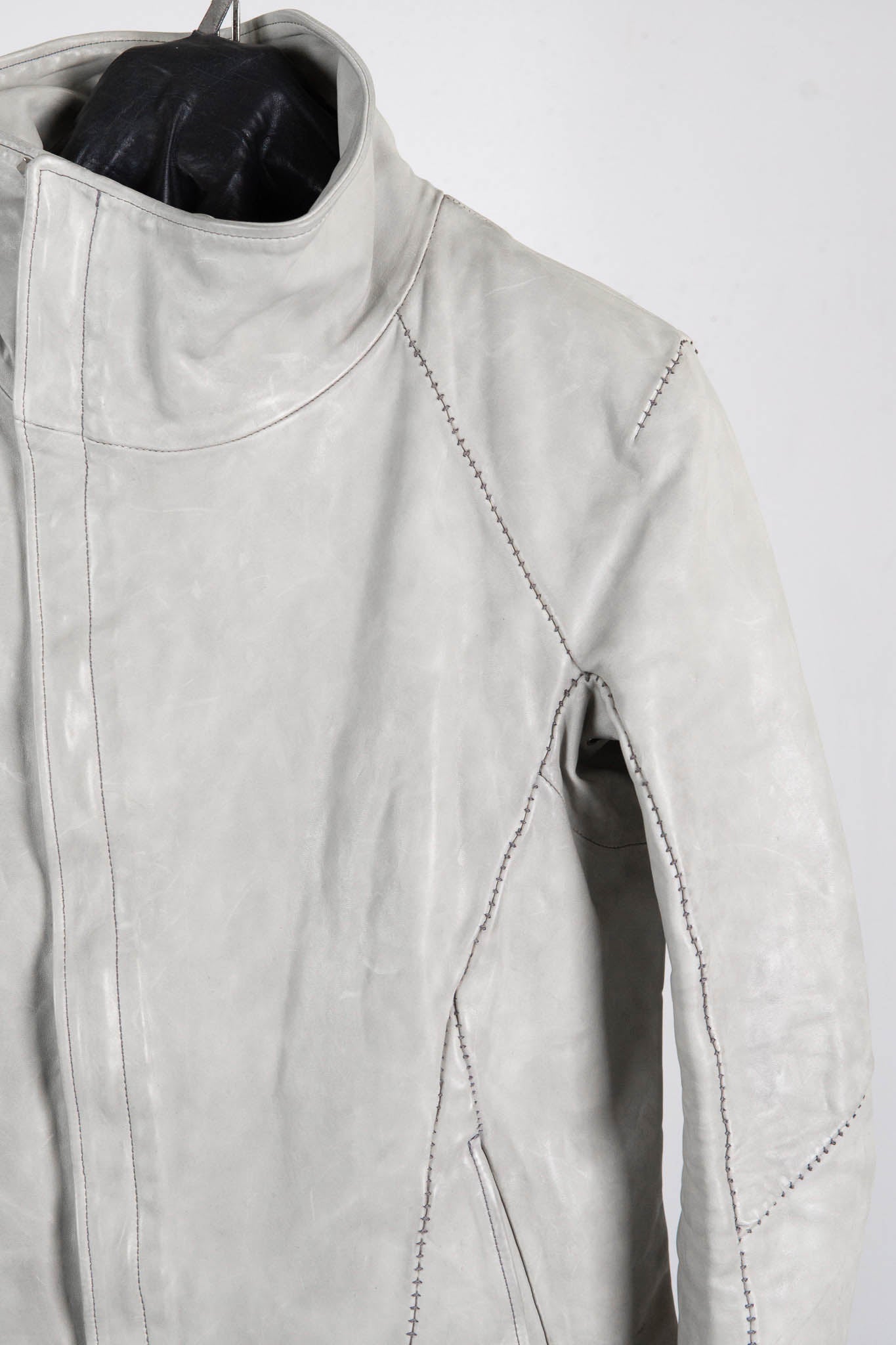 HORSE WHITE LEATHER HIGH COLLAR DARTS SHOULDER JACKET JB-5S