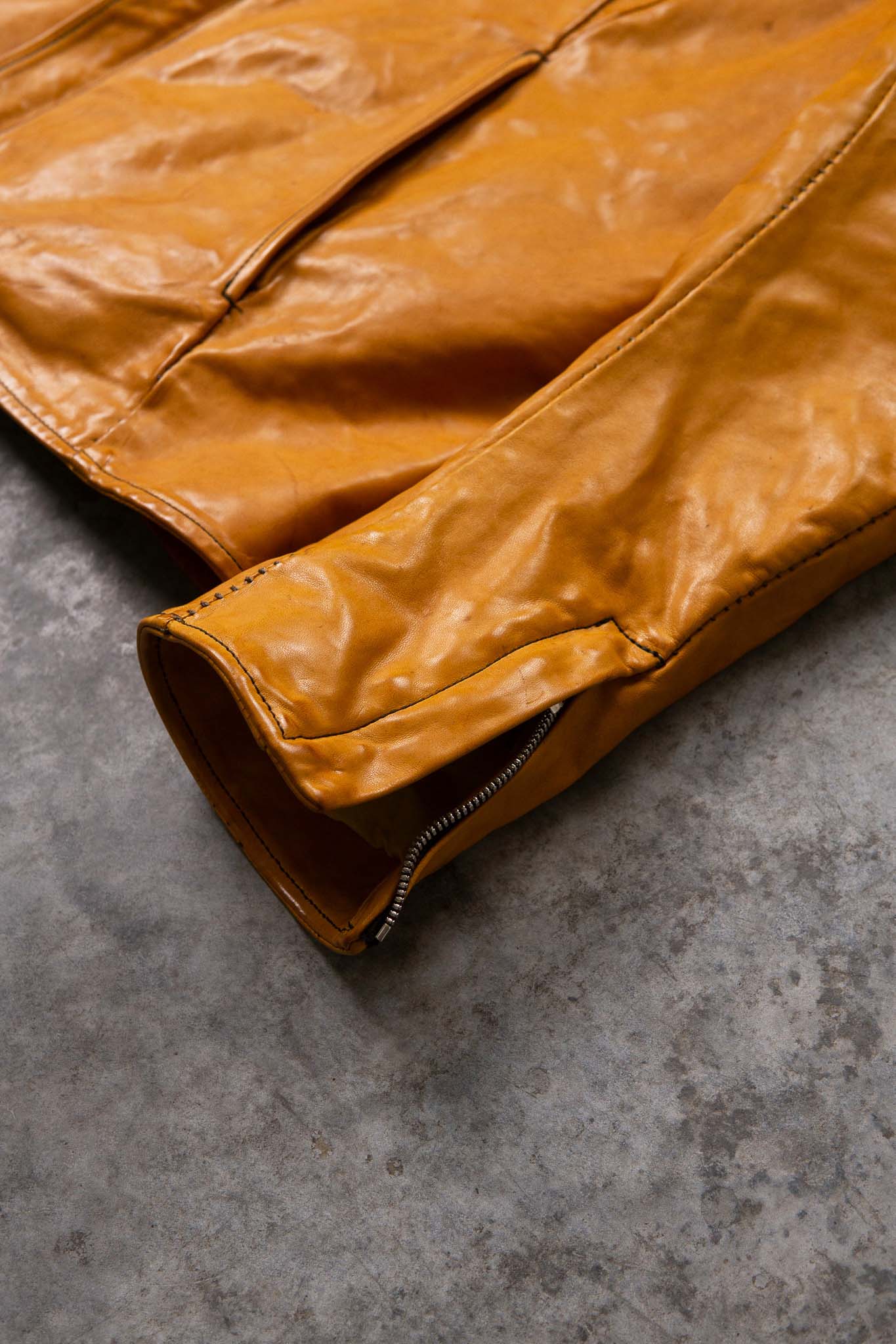 HORSE LEATHER T/NECK ZIP BLOUSON LINED TN-1Z