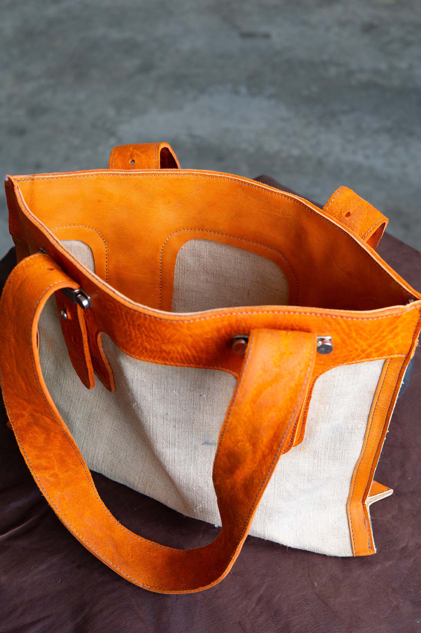 HORSE BUTT RG LEATHER + 1950's VINTAGE LINEN  BAG TOTE MM-6 SMALL ONLY WASHED
