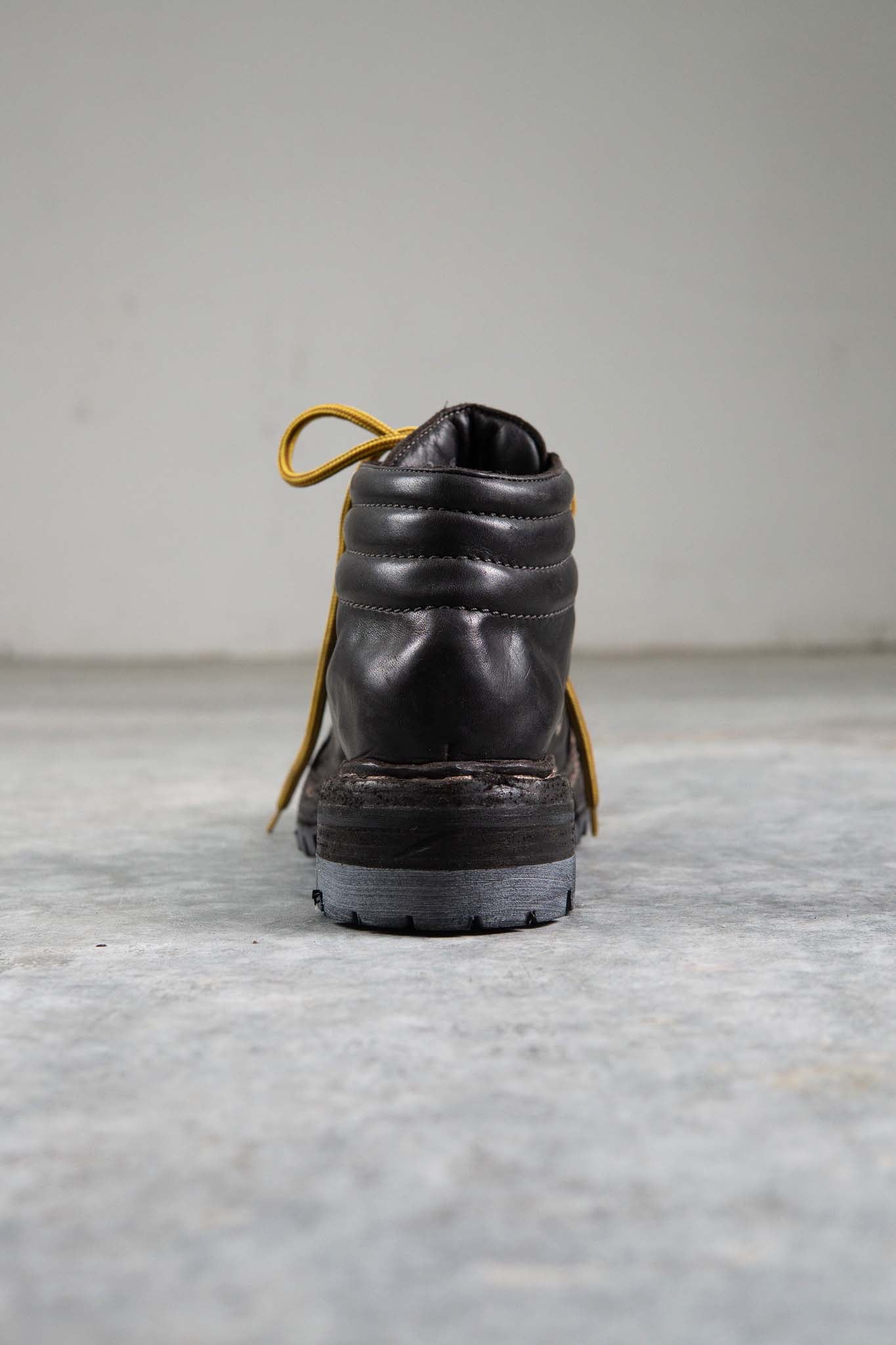 HORSE LEATHER VS TREKKING LINED VIBRAM SOLES GOODYEAR NORWEGIAN WELT PIECE DYED