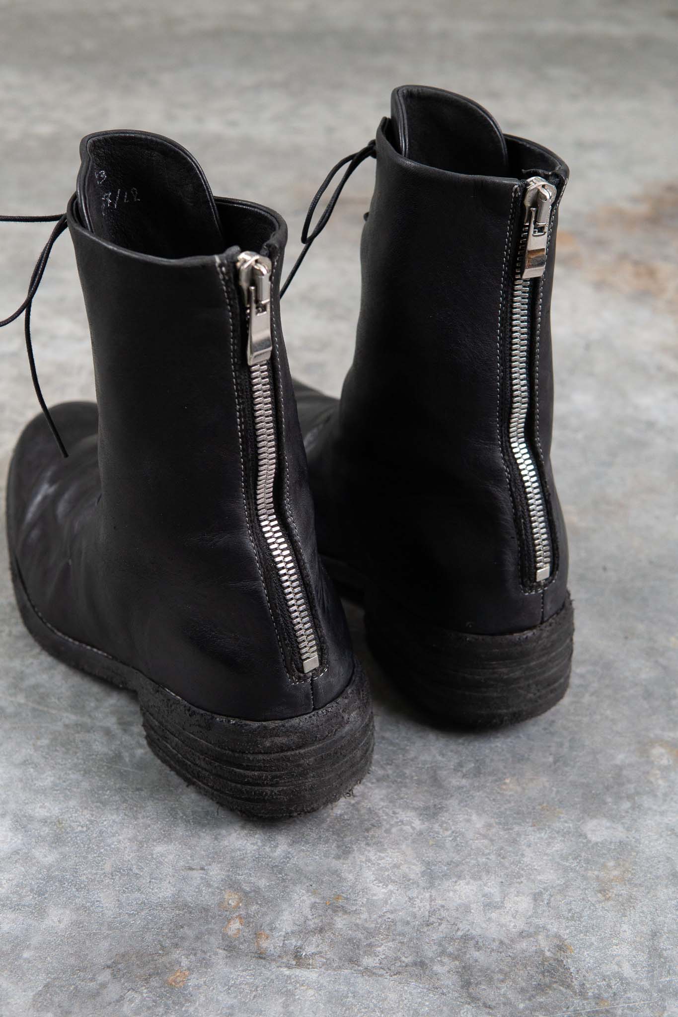 HORSE LEATHER BACK ZIP 6HOLES BZ-2 #2LEATHER SOLES        PIECE DYED