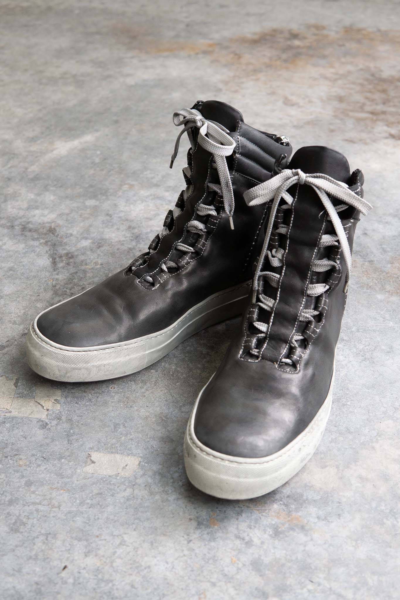HORSE WHITE LEATHER SNEAKER CL-2 HIGH CUT WHITE HIGH RUBBER SOLES PIECE DYED