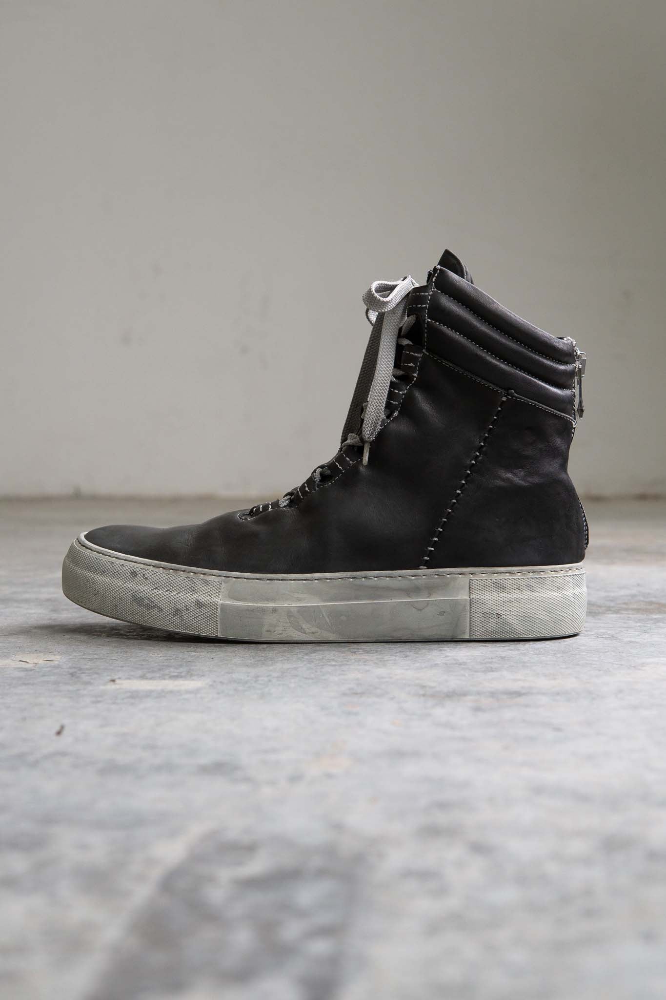 HORSE WHITE LEATHER SNEAKER CL-2 HIGH CUT WHITE HIGH RUBBER SOLES PIECE DYED