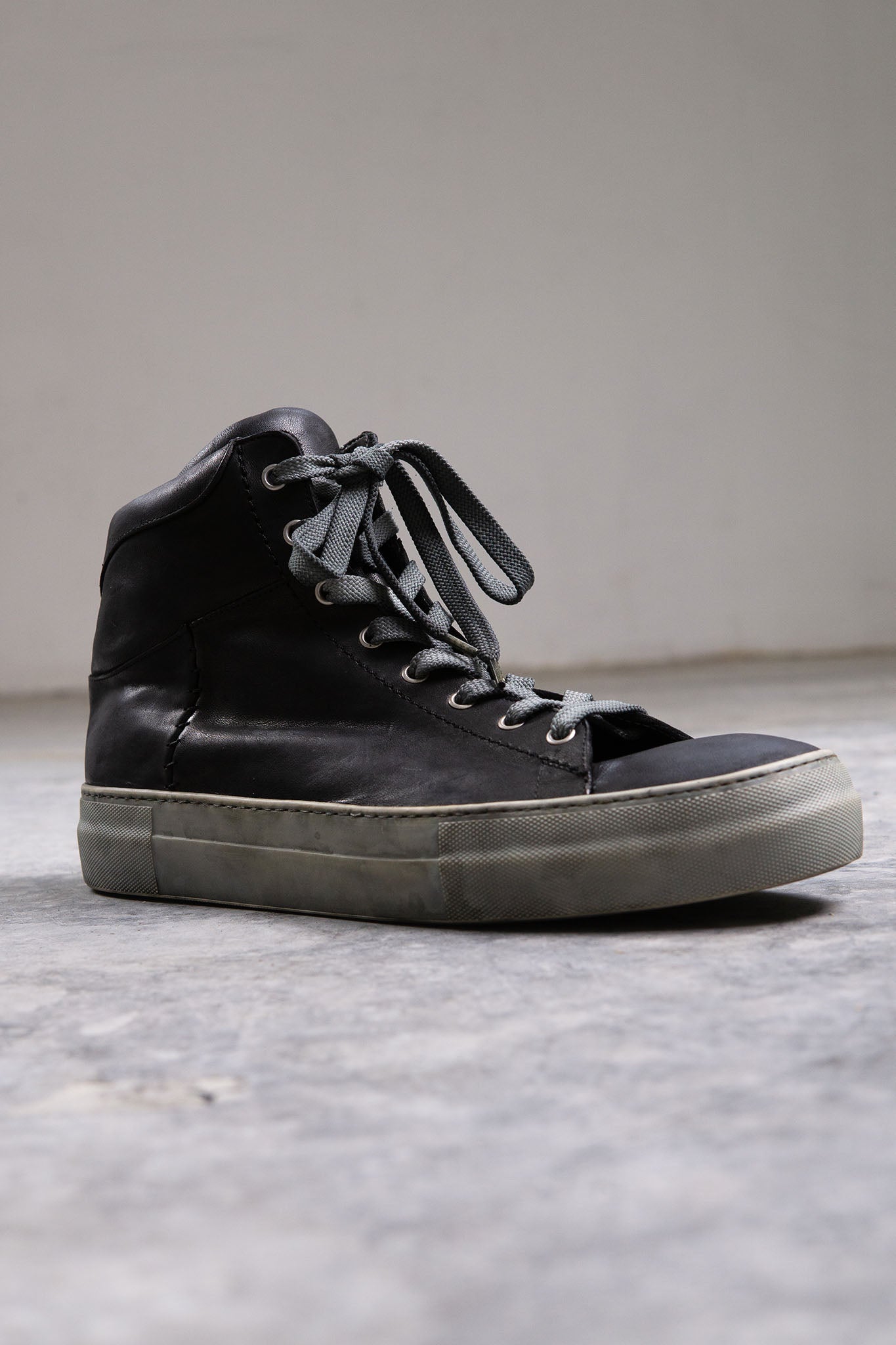 HORSE LEATHER SNEAKER SS-1H HIGH CUT WHITE HIGH RUBBER SOLES PIECE DYED