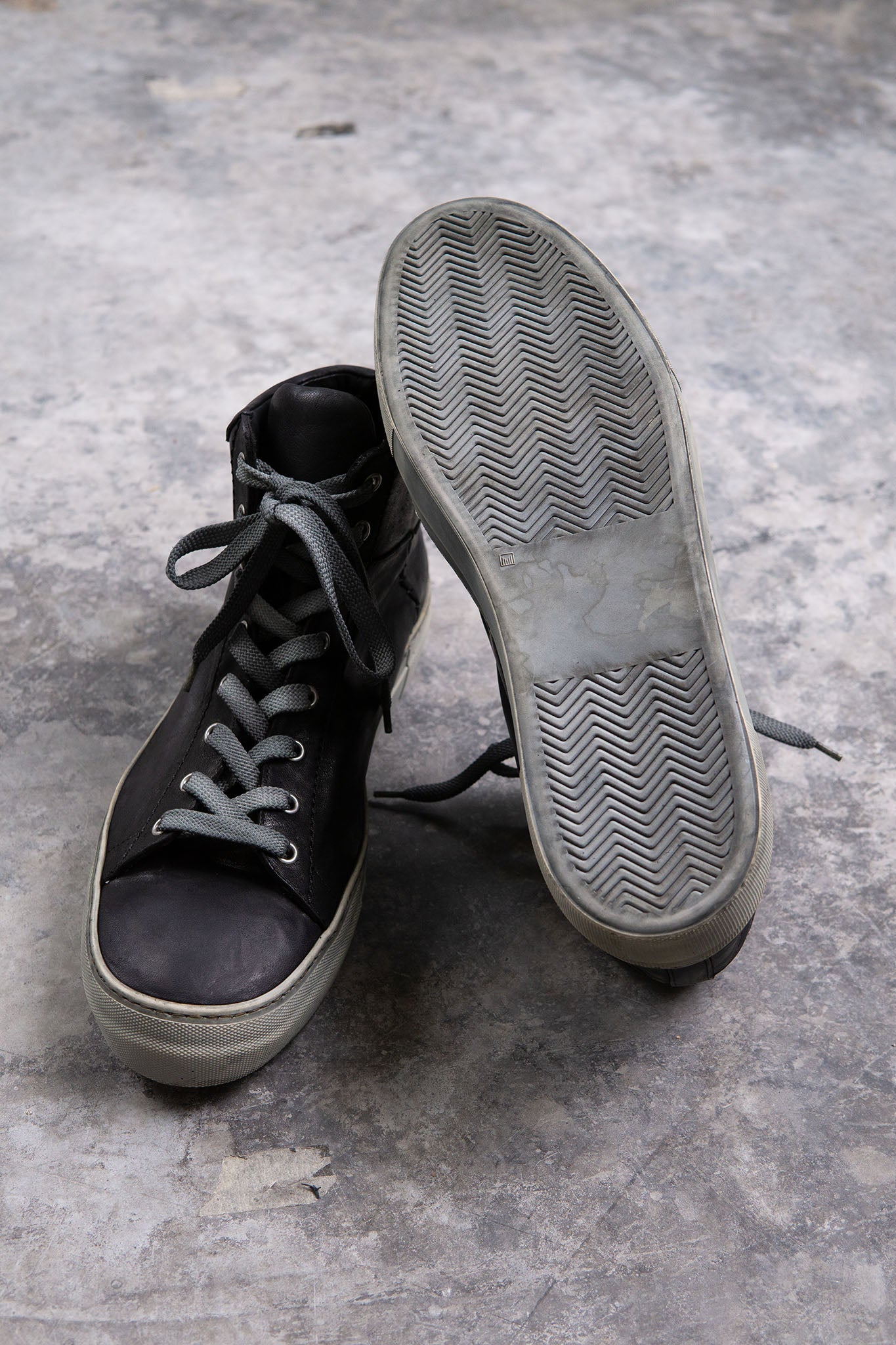 HORSE LEATHER SNEAKER SS-1H HIGH CUT WHITE HIGH RUBBER SOLES PIECE DYED