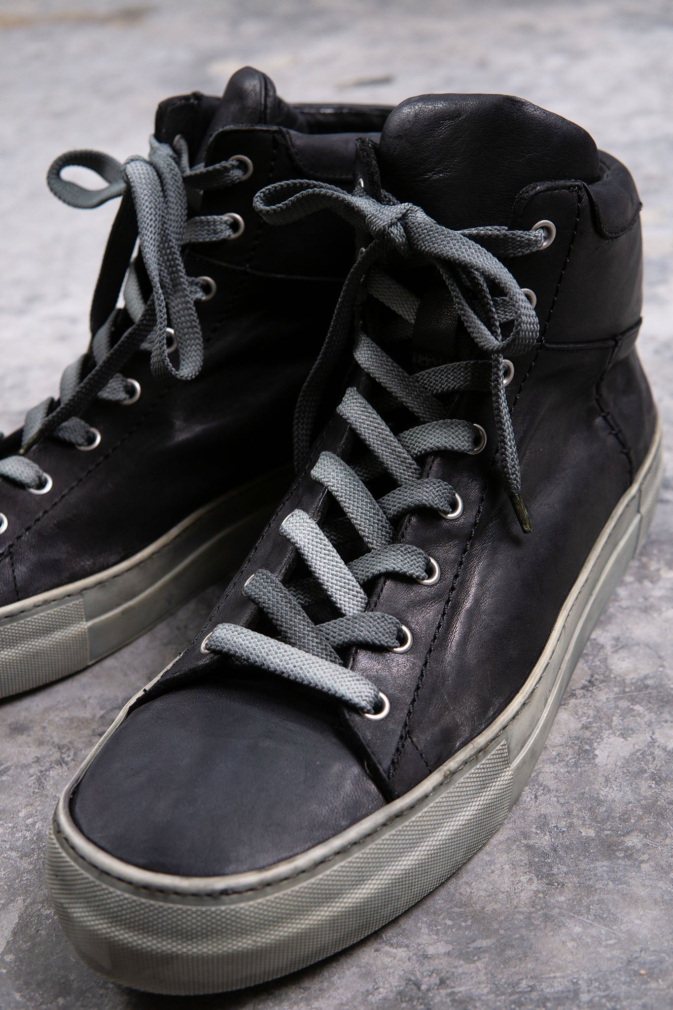 HORSE LEATHER SNEAKER SS-1H HIGH CUT WHITE HIGH RUBBER SOLES PIECE DYED