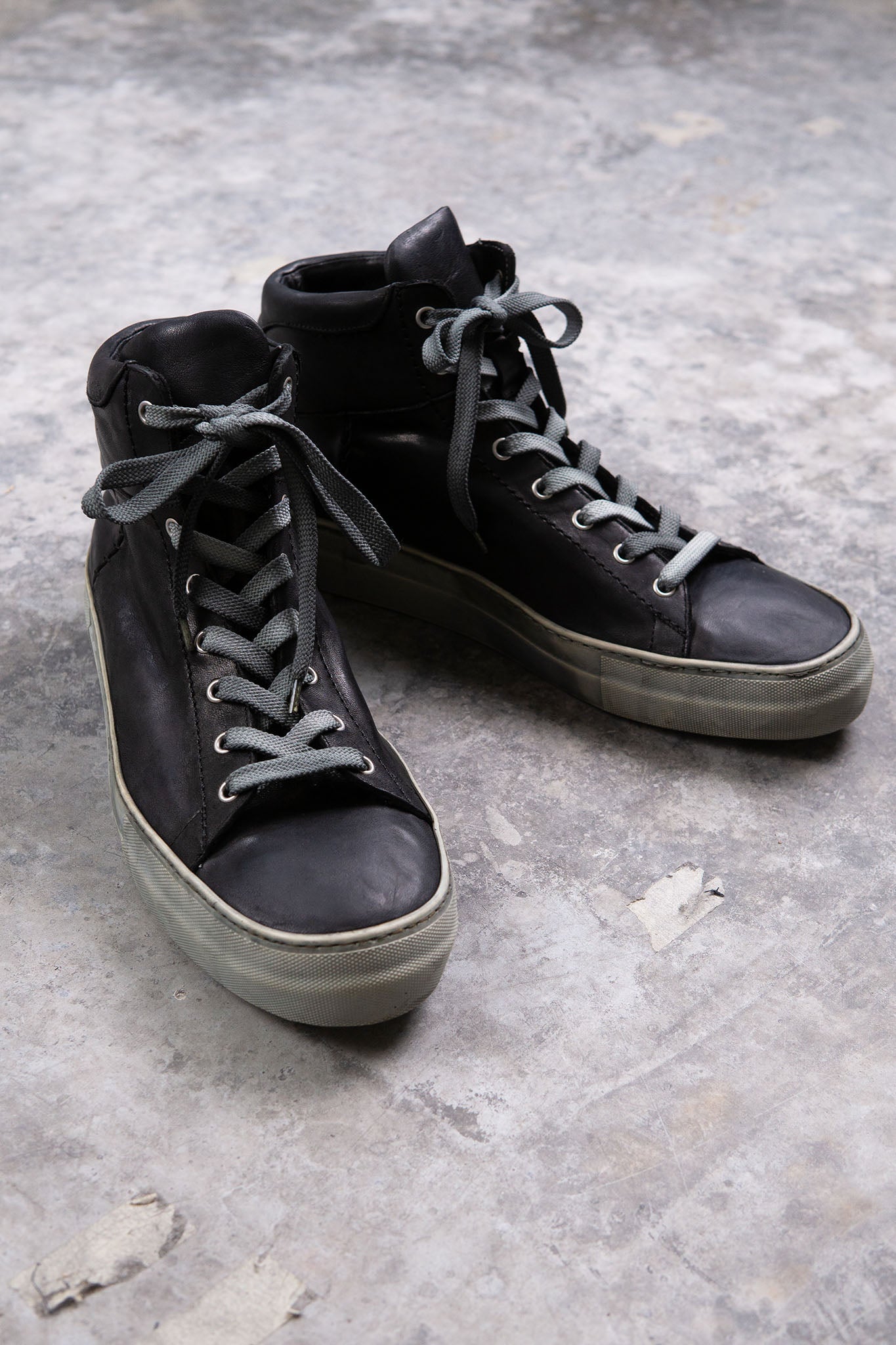 HORSE LEATHER SNEAKER SS-1H HIGH CUT WHITE HIGH RUBBER SOLES PIECE DYED