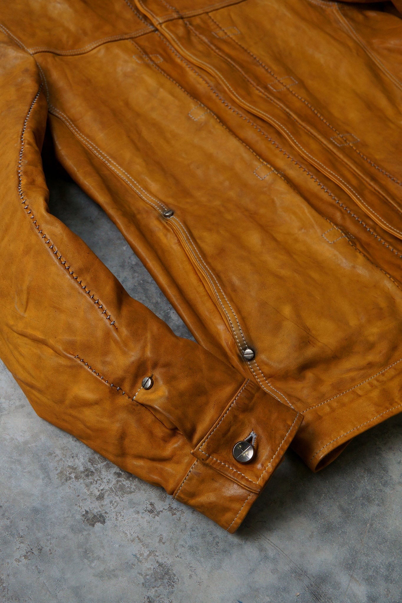 CALF LEATHER "JEAN" JACKET WITH ONE PIECE SLEEVES #2